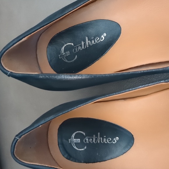 Earthies Vanya Flats Women's Size 7.5 Distressed Leather Pewter Slip On - Picture 4 of 13